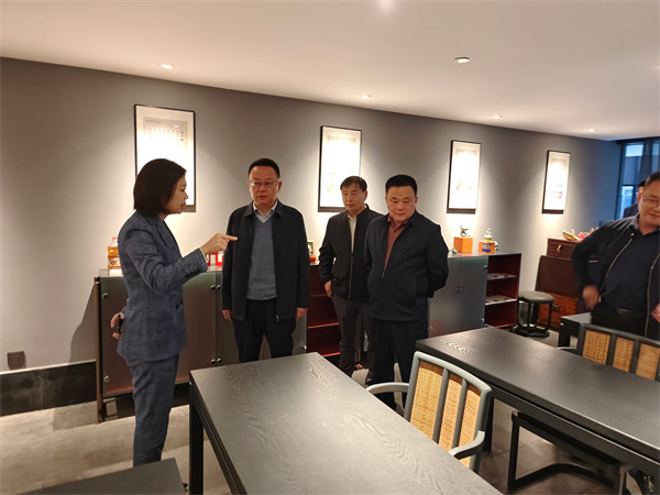 11月17日，洪董陪同汪凱書記一行赴杭州廬境西溪酒店考察調研1.jpg