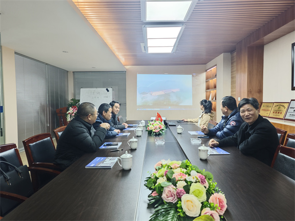 2月20日，潘總、方總帶隊(duì)至寧波考察浙江麥浪電氣股份有限公司。.jpg
