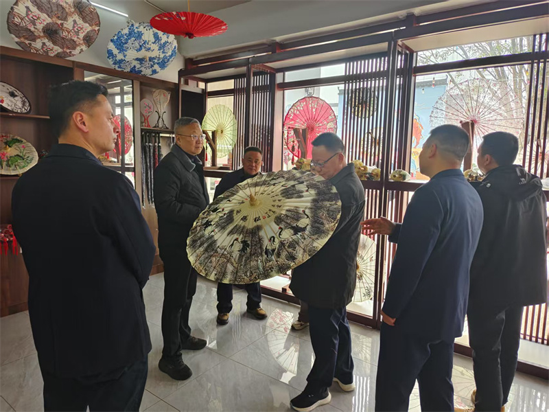 3月8日，洪董陪同汪凱書(shū)記一行赴江西婺源婺女洲調(diào)研旅游產(chǎn)業(yè).jpg